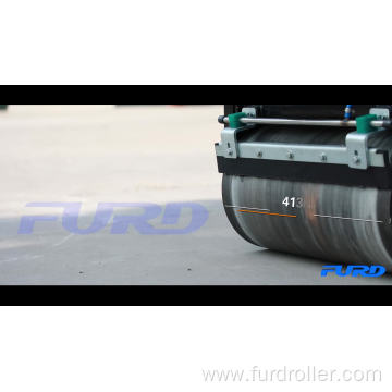 Diesel Double Drum Hand Asphalt Roller with 2 ton Capacity (FYL-800C)